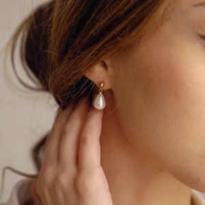 Classic Teardrop Pearl Drop Earrings