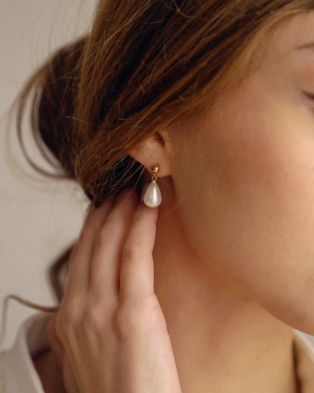 Classic Teardrop Pearl Drop Earrings