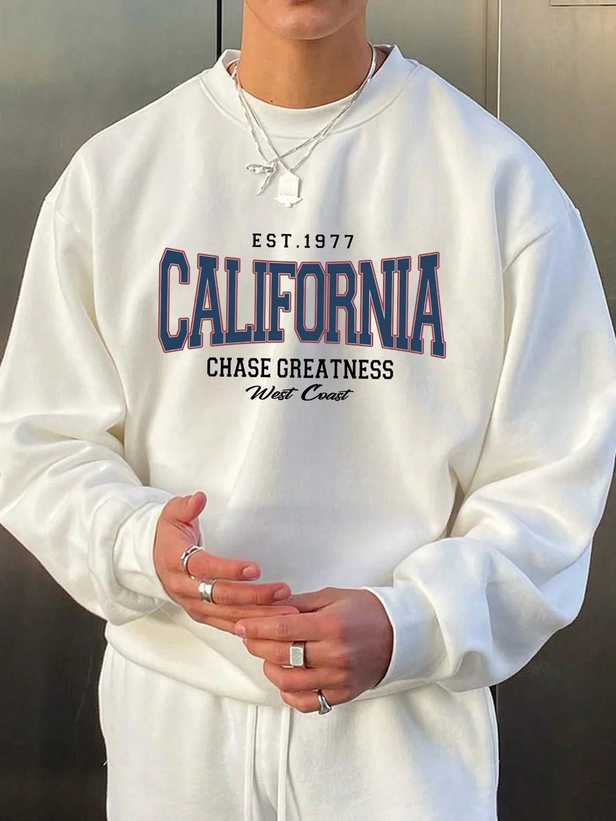 Velqo Sweatshirt